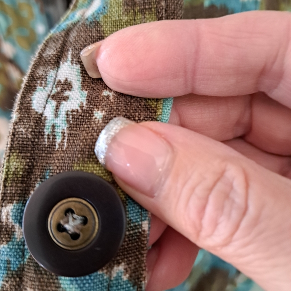 Signature Jacket. Linen Jacket. Great Over Linen Outfit Or With White Jeans.. - Picture 7 of 8